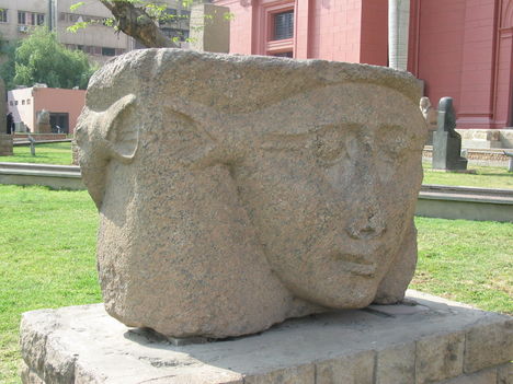 Hathor fej