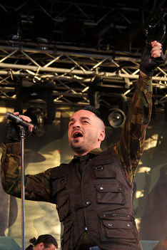 and-one_11_amphi-festival-2010