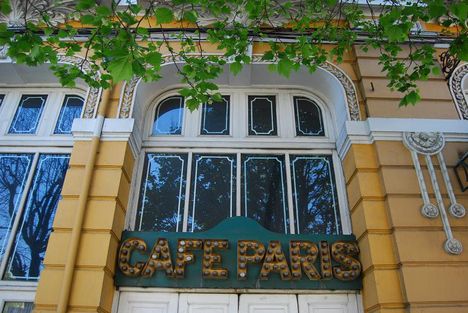 Cafe-Paris Peru.