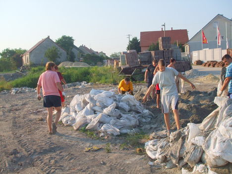 A gönyűi  kézilabda csapat Bőnyön 9