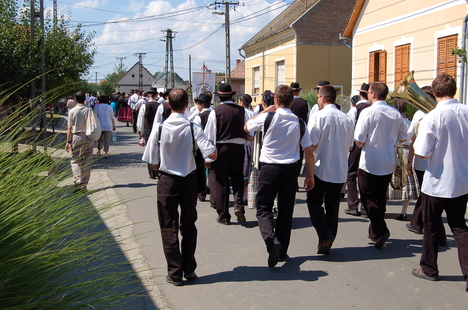 Duna Menti Folklórfesztivál