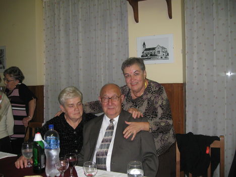 2010. okt. 5. Nyugdíjas klub ünnepe