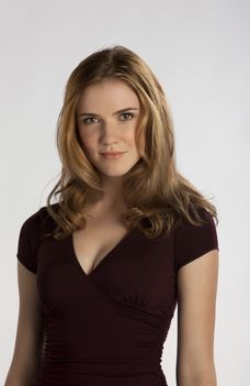 Sara-Canning-as-Jenna-Sommers-the-vampire-diaries-tv-show-9353027-948-1459