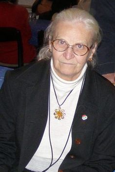 Dr. Legányi Marianna költő (1940-2008)