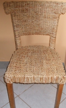 Bepödört szék