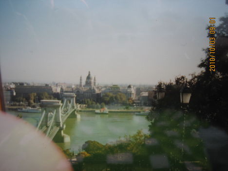 Kép 007 Budapest a Lánchíddal