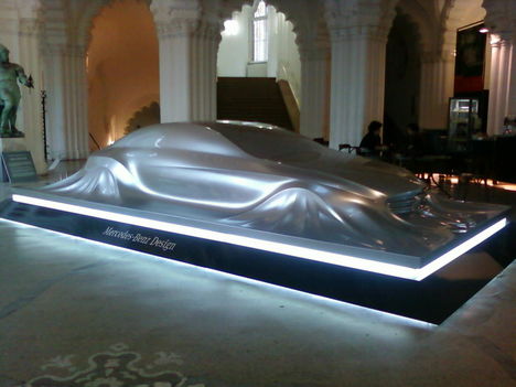 A Mercedes-Benz design kiállításon