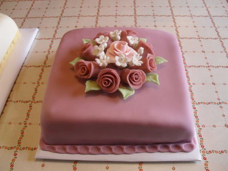 lila torta