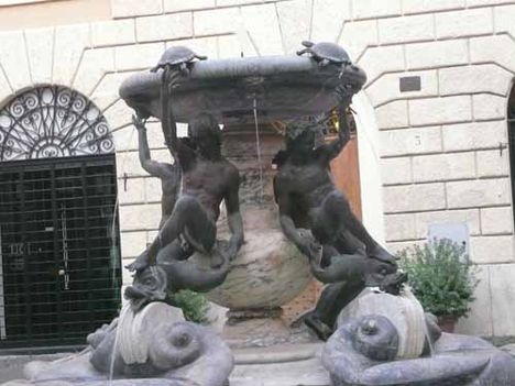 fontana delle tartarughe 1JPG