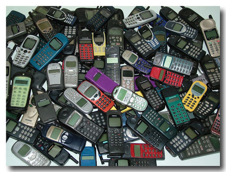 régi mobiltelefonok