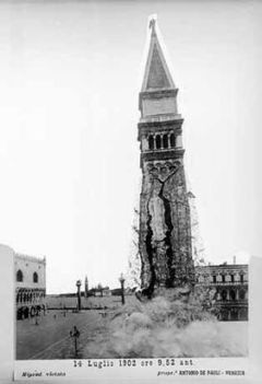 Venezia, Campanile 1902 - éppen összedől