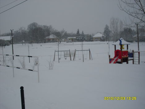 GYŐRSÖVÉNYHÁZ 2010 DECEMBER 023