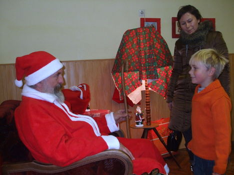 Mikulásház 2010.    1