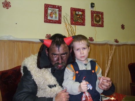 Mikulásház 2010.     35