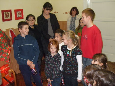 Mikulásház 2010.     . 16