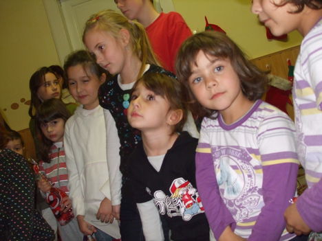 Mikulásház 2010.     . 21