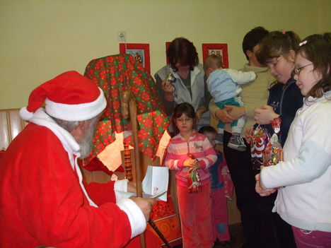 Mikulásház 2010.      25