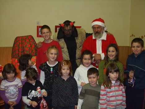 Mikulásház 2010.     . 26