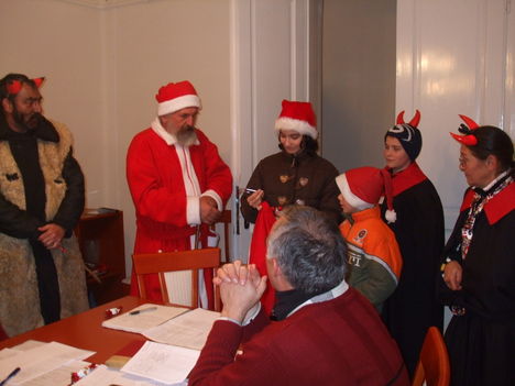Mikulásház 2010.     . 43