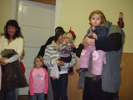 Mikulásház 2010.      45