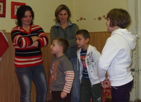 Mikulásház 2010.      8