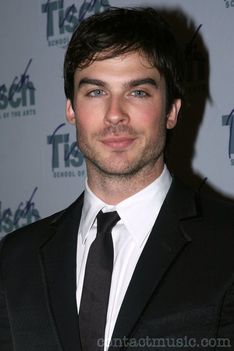 Ian-Somerhalder-cast-as-Damon-the-vampire-diaries-5195505-500-750