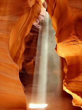 450px-USA_Antelope-Canyon