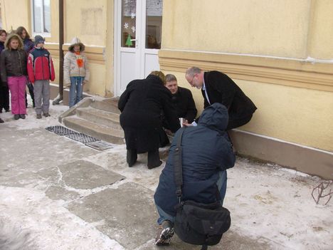 Alapkő és időkapszula 12