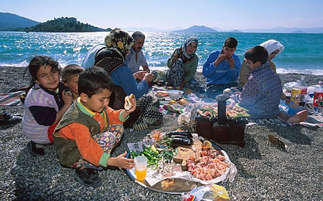 Török család a török riviérán