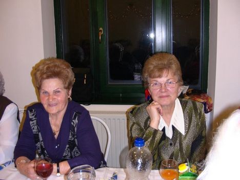 Nyugdíjasklub Szilveszter 2010 027