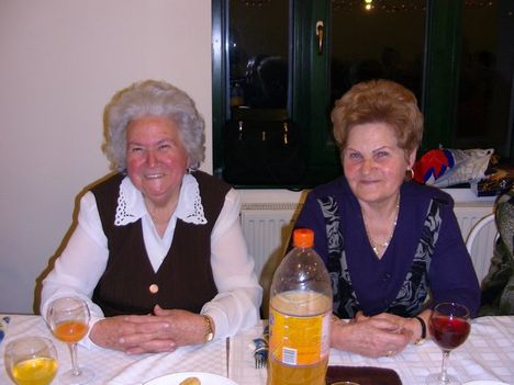 Nyugdíjasklub Szilveszter 2010 028