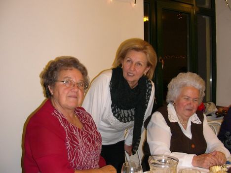 Nyugdíjasklub Szilveszter 2010 063