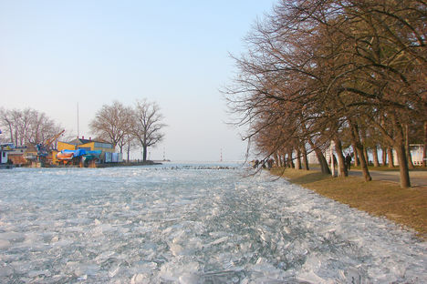 BALATON A KÉT ÜNNEP KÖZÖTT.... 10