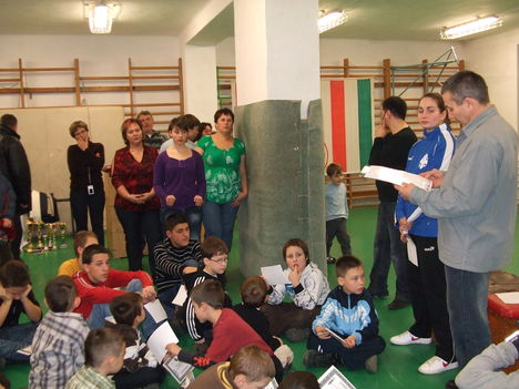 Övvizsga, évvégi buli 210