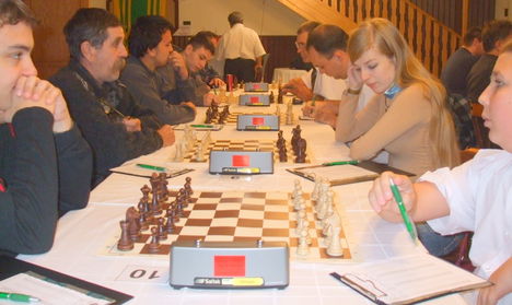 Gönyű - Egyetem megyei I. oszt. sakkmérkőzés (2,5-7,5) 13