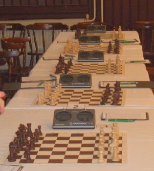 Gönyű - Egyetem megyei I. oszt. sakkmérkőzés (2,5-7,5) 3