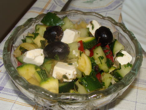 DSC06974 Görög saláta