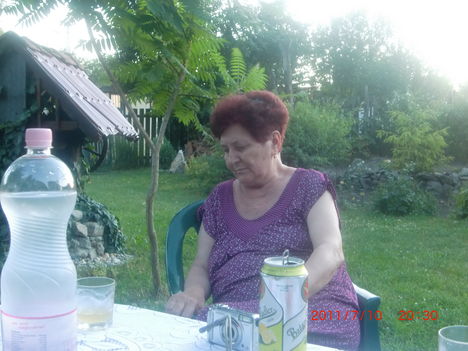 Anikánk
