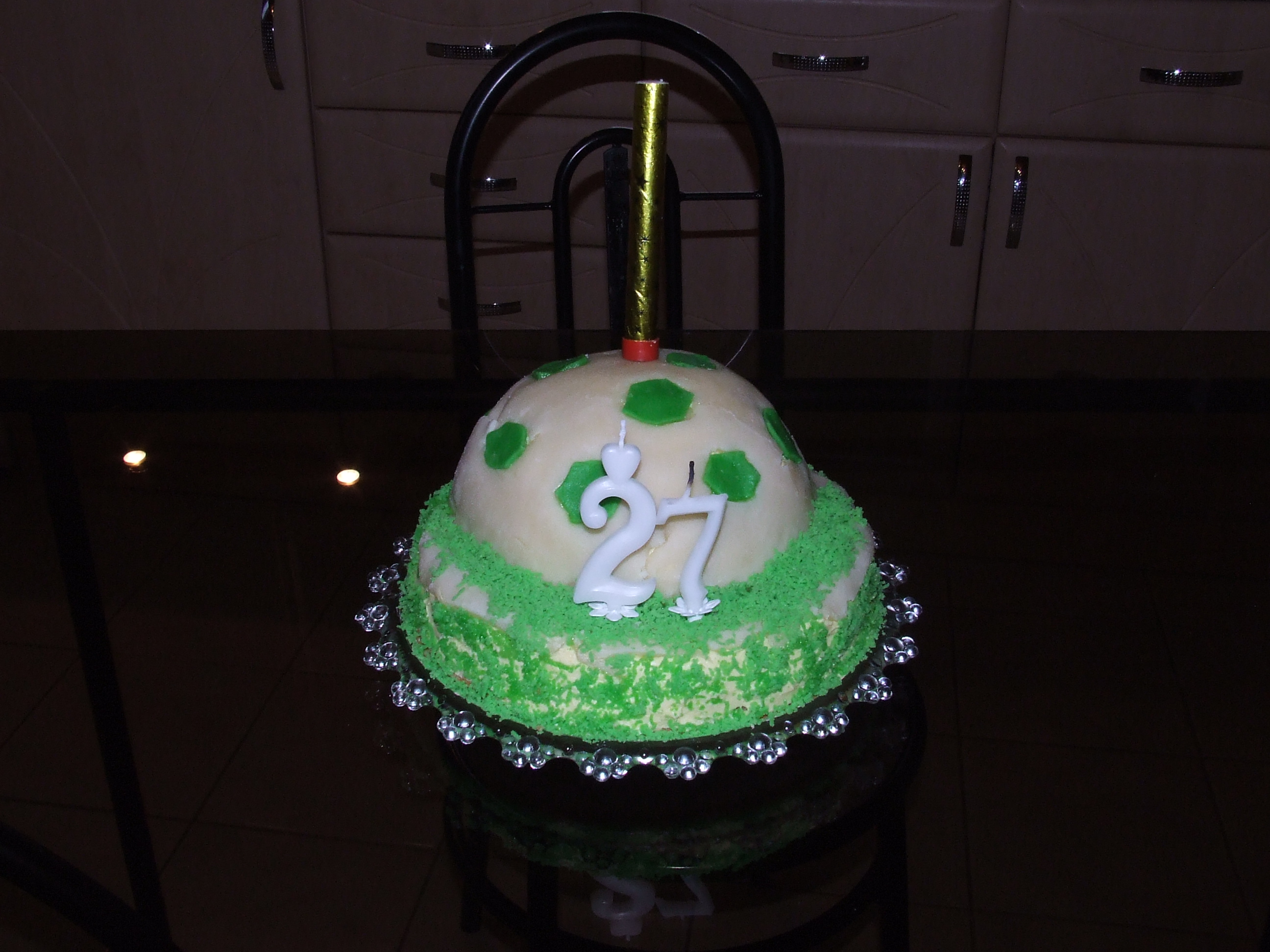 focilabda torta (kép)
