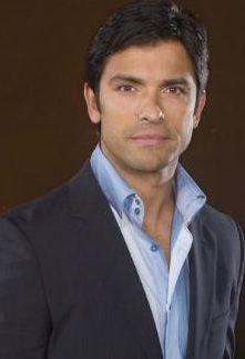 Mark Consuelos 10