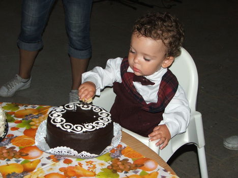 Tortaevés