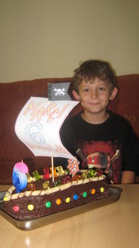 kalózhajó torta