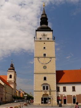P1610219aa