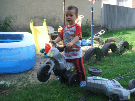 2011.08