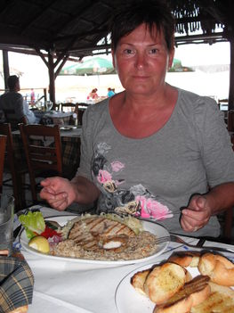 Sarti, Krionasz taverna, finom grillezett kardhal