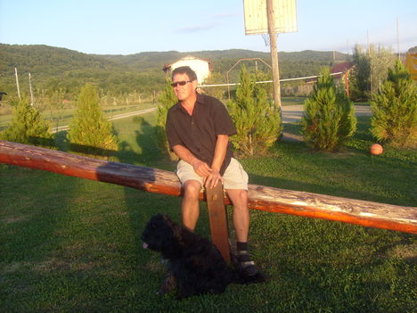 Picture 100