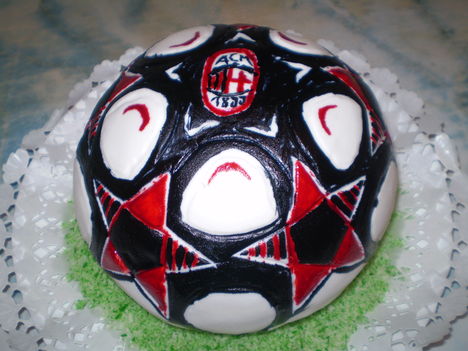 2011.09.09 AC Milán foci torta