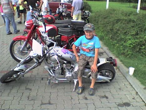 DSC00010