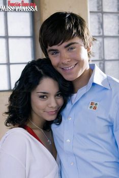 vanessa-hudgens_net-highschoolmusical2-set004