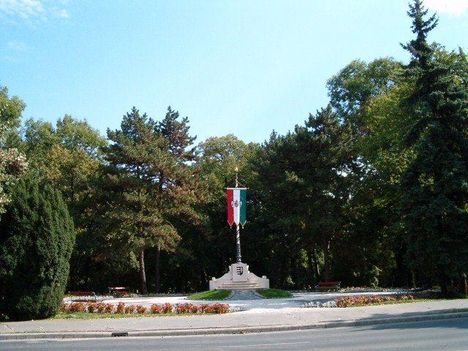 Országzászló tere